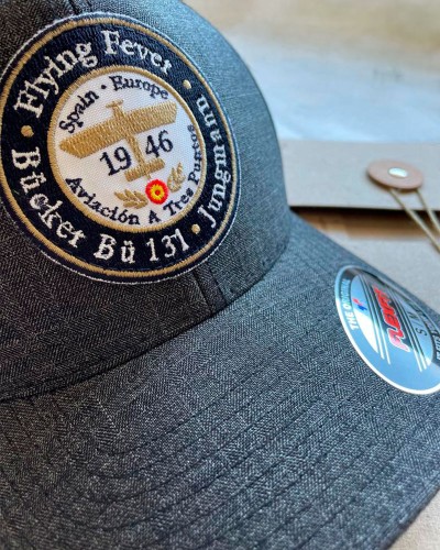 Gorra  gris A Tres Puntos Bucker Bü Jungmann